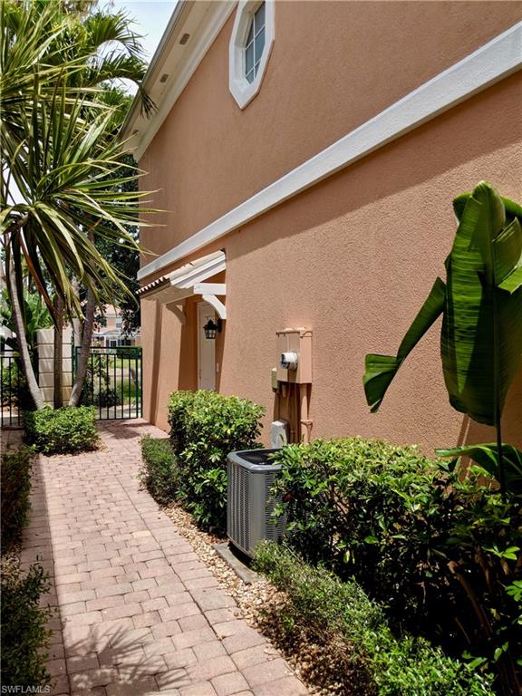 THE COVE - Residential