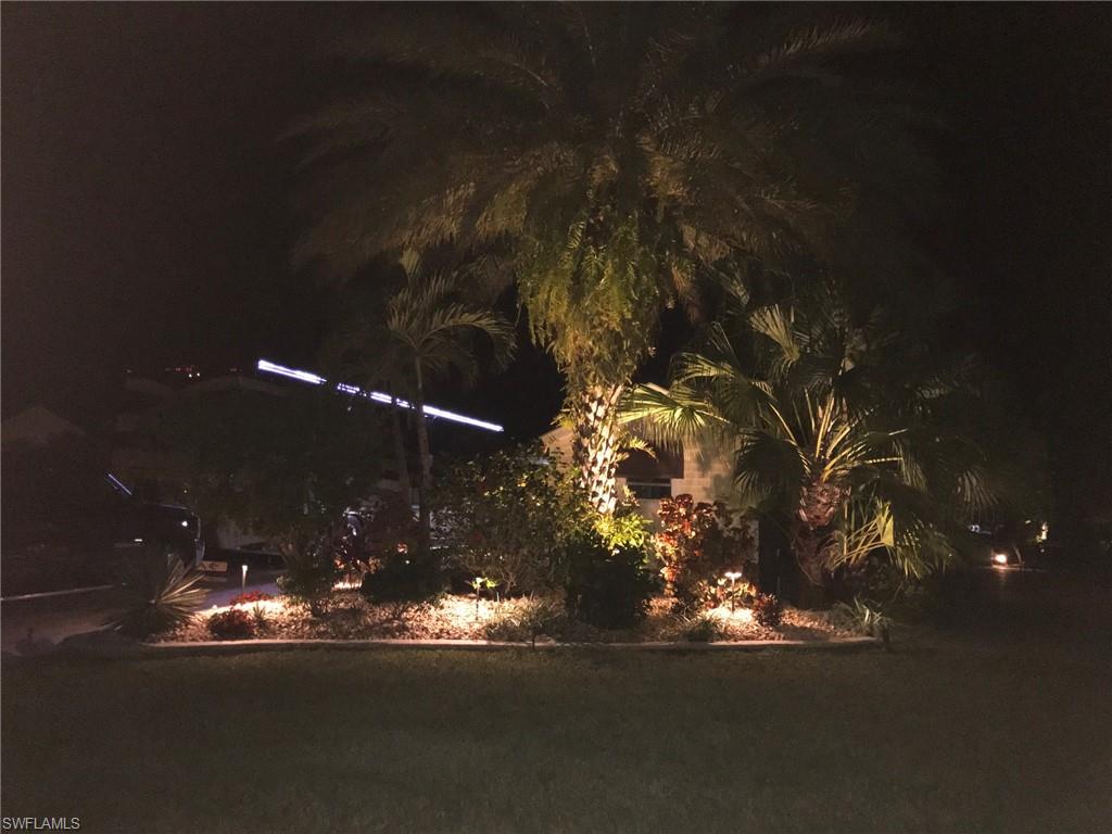RIVERBEND MOTORCOACH RESORT - Land