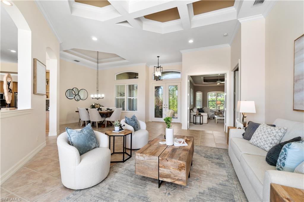 WILSHIRE LAKES - Residential
