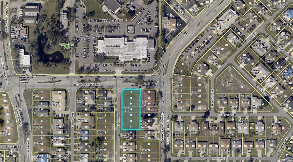 CAPE CORAL - Land