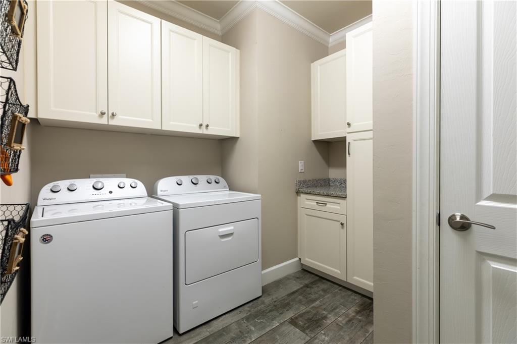 CAMDEN SQUARE - Residential