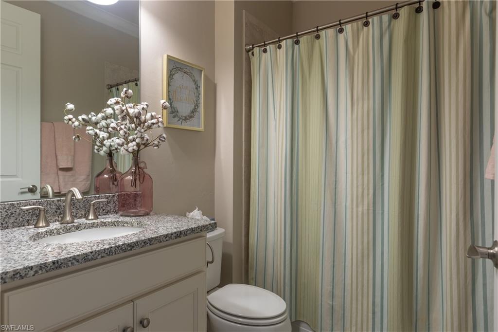 CAMDEN SQUARE - Residential