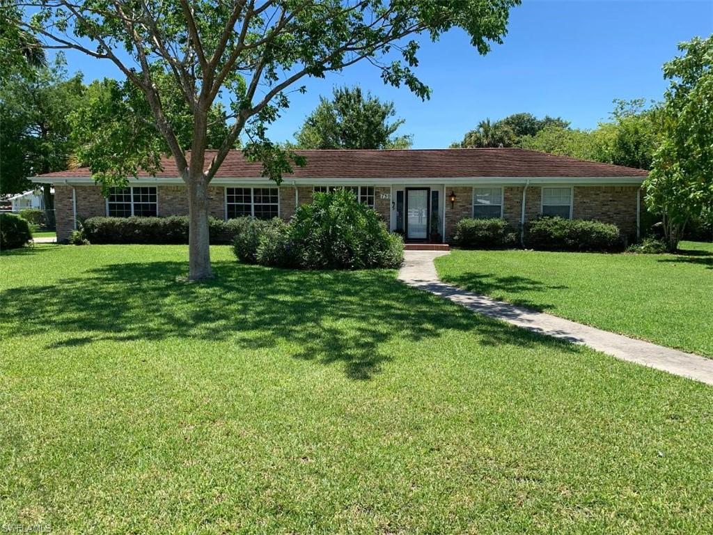 The Perfect Location...
Come check out this 2 bedroom 2 bath with den that could be converted into a 3rd bedroom or office. Home is on corner lot with fruit trees, large shed and screened porch. Only a short distance or golf cart ride to the many City of Clewiston amenities. Enjoy playing tennis, pickle ball, basket ball or finding a new read from the public library. Roland and MaryAnn Martin's marina is just a few minutes walk if you like to enjoy a nice dinner on the water. Detached shed would make a nice workshop or place to store all your fishing equipment. Make your appointment today.