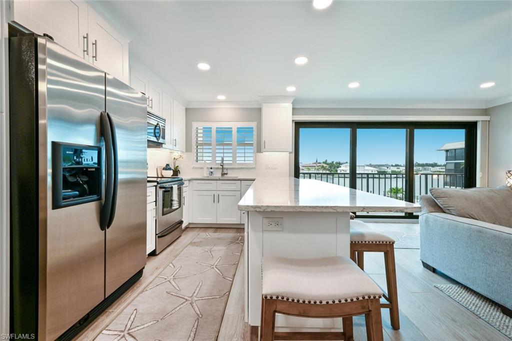 COQUINA CLUB - Residential Lease