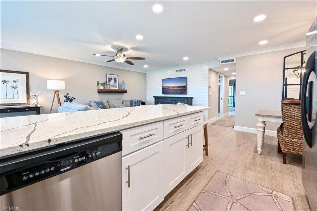 COQUINA CLUB - Residential Lease