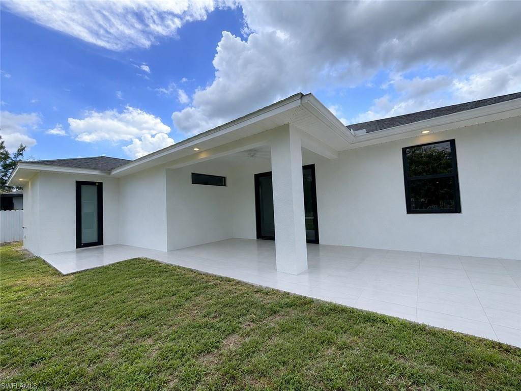 CAPE CORAL - Residential