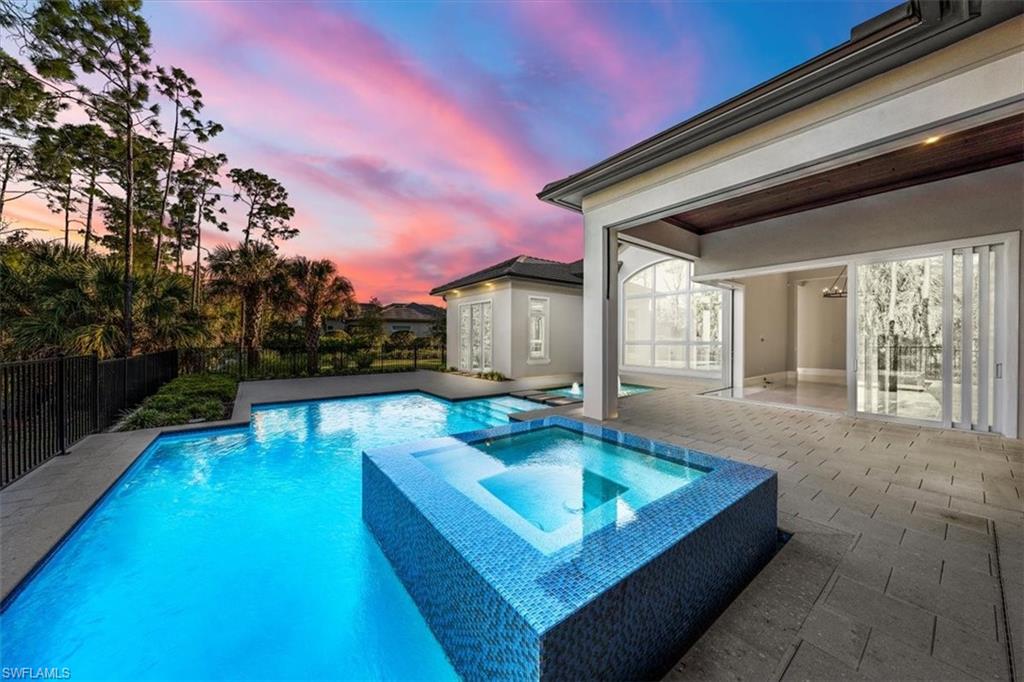 QUAIL WEST - Residential