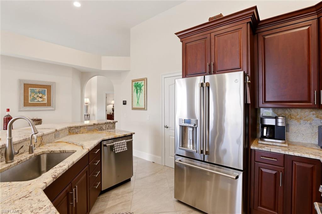 MARCO ISLAND - Residential