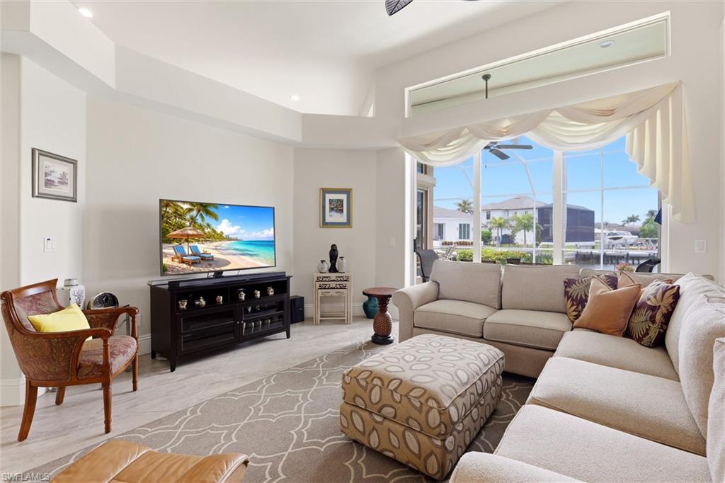 MARCO ISLAND - Residential