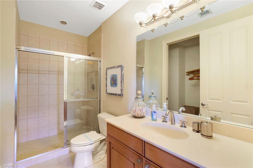 VANDERBILT BEACHCOMBER - Residential