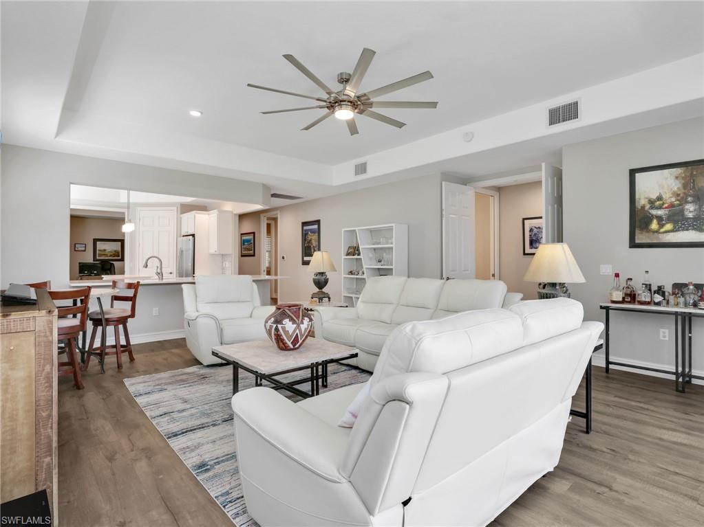 WELLINGTON PLACE II - Residential