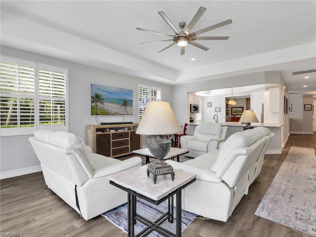 WELLINGTON PLACE II - Residential