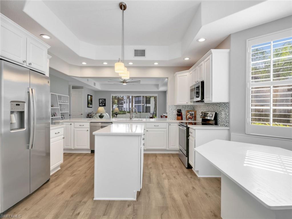 WELLINGTON PLACE II - Residential