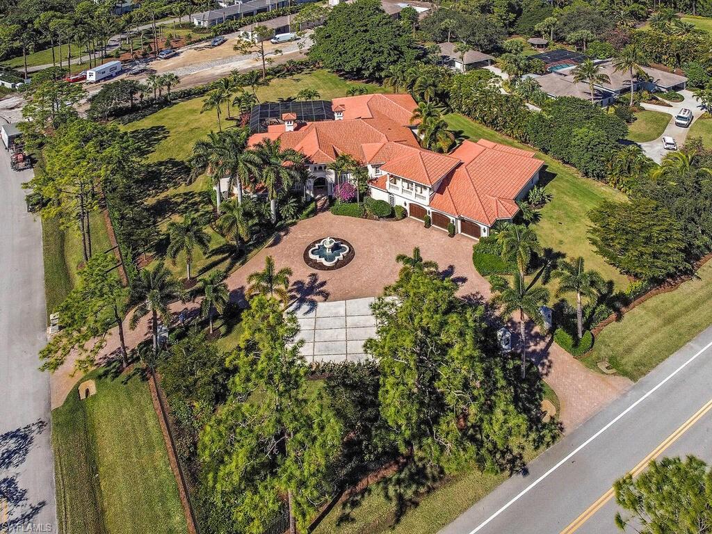 PINE RIDGE - Residential