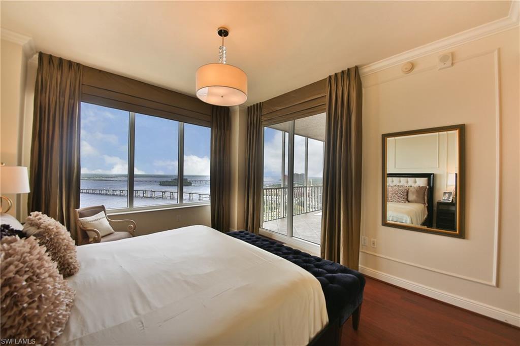 HIGH POINT PLACE - Residential