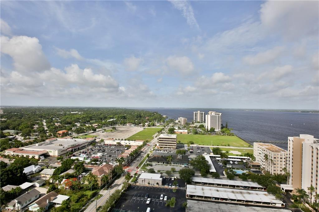 HIGH POINT PLACE - Residential