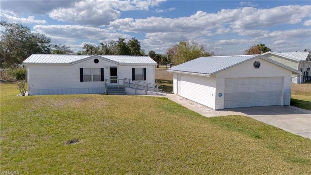 LAKEPORT - Residential