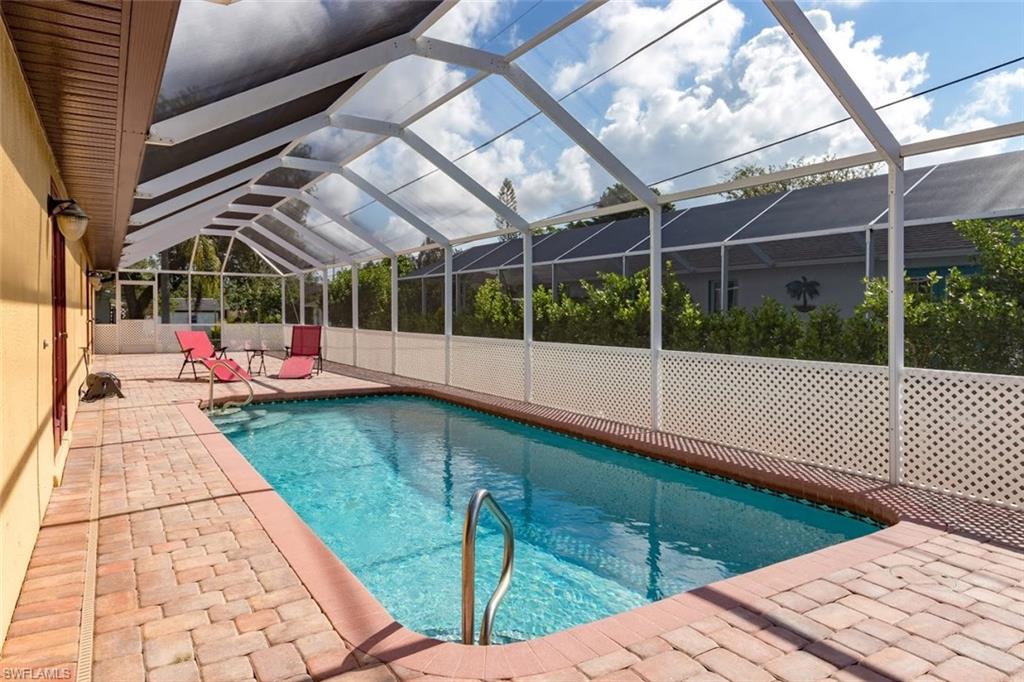 CARVER GARDENS - Residential