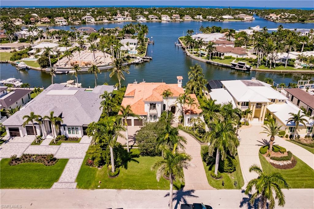 ROYAL HARBOR - Residential
