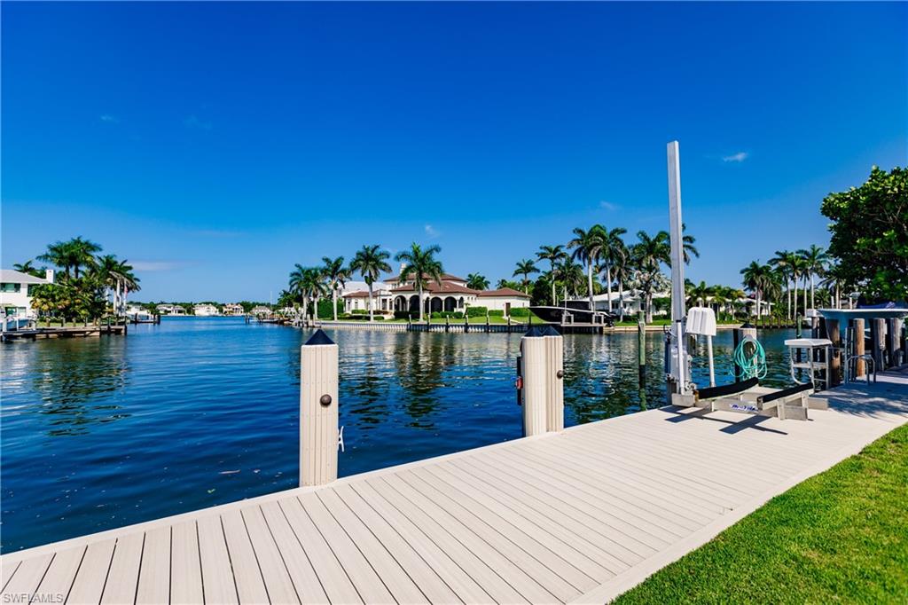 ROYAL HARBOR - Residential