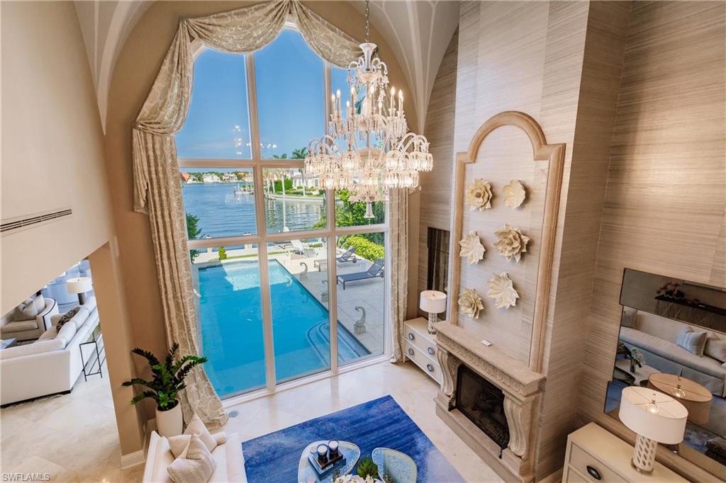 ROYAL HARBOR - Residential