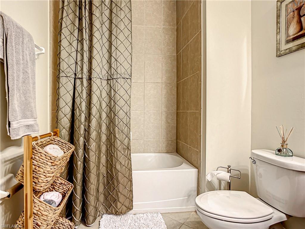 SORRENTO - Residential Lease