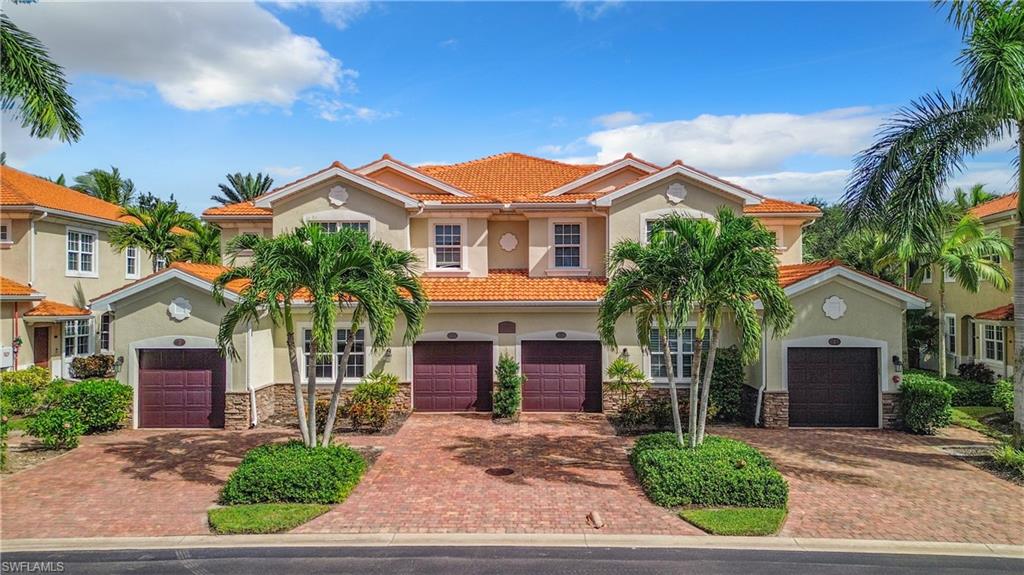 SORRENTO - Residential Lease