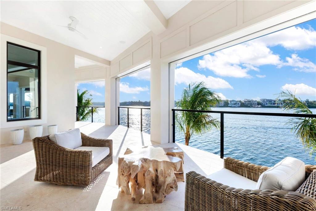 LITTLE HICKORY SHORES - Residential