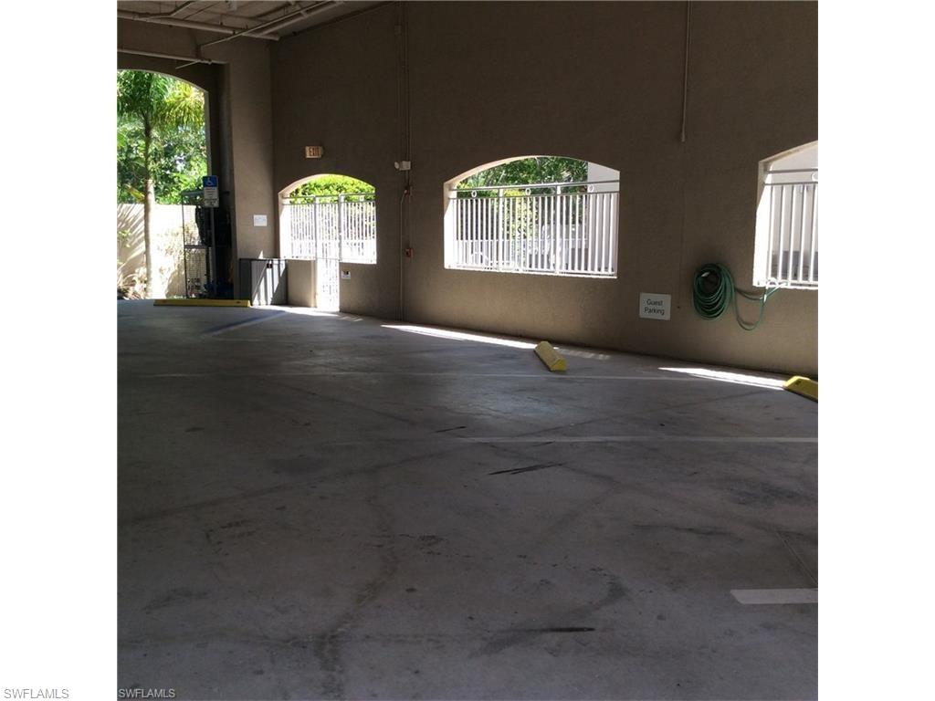 WHITECAPS SOUTH CONDO - Residential
