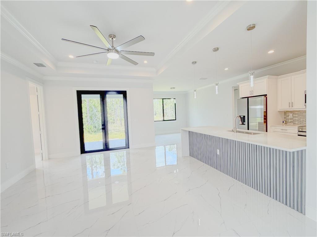 GOLDEN GATE ESTATES - Residential Lease