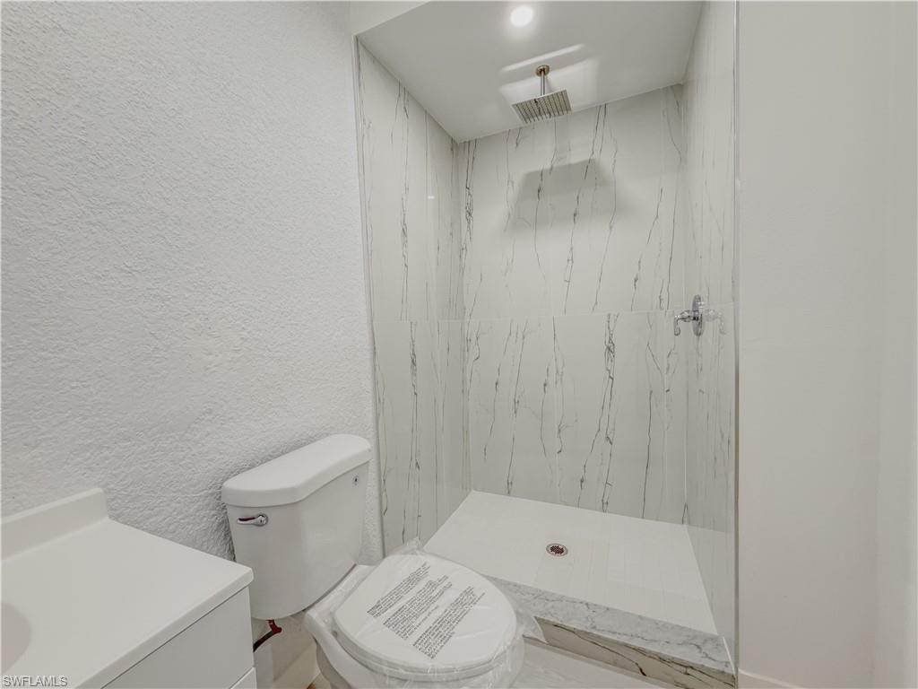 GOLDEN GATE ESTATES - Residential Lease
