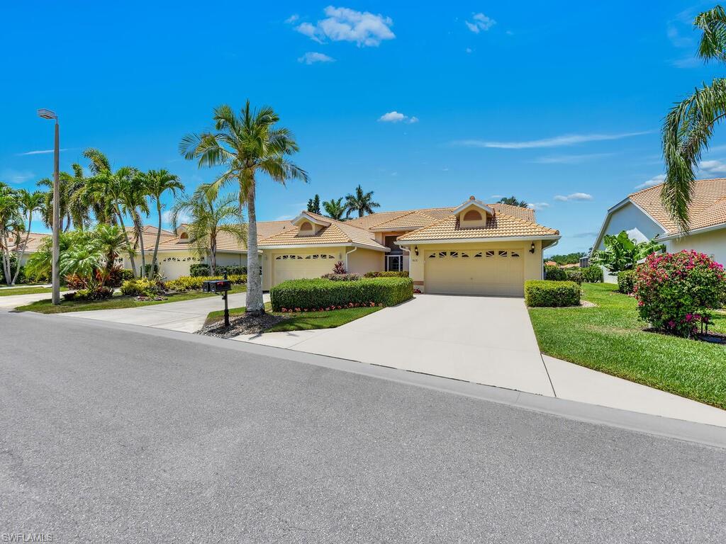 PALOMINO VILLAGE - Residential