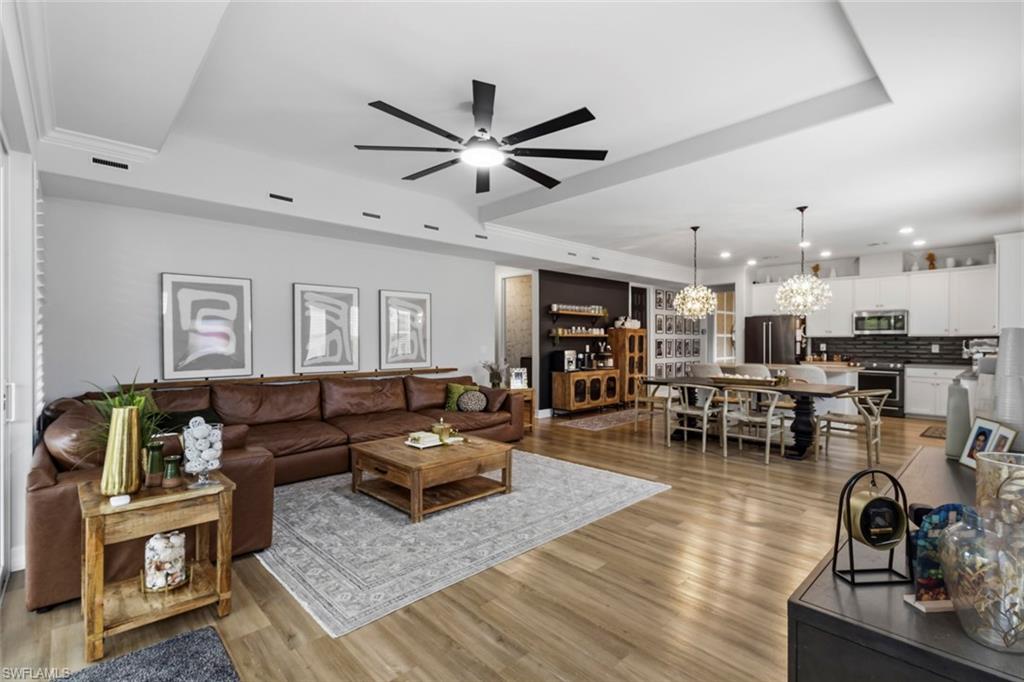 LAKE TIMBER - Residential
