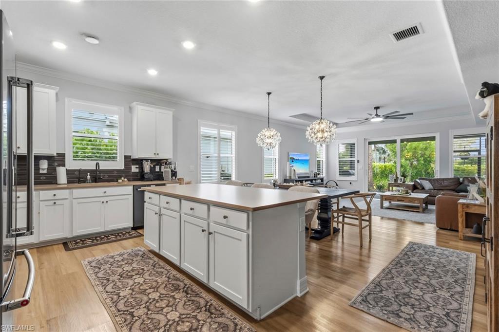 LAKE TIMBER - Residential