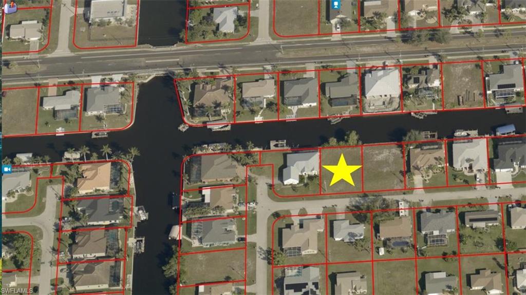Gorgeous waterfront lot with miles of canals to explore! Perfect for boating and kayaking enthusiasts, this property offers endless opportunities to enjoy Southwest Florida’s natural beauty right from your backyard. Surrounded by newly built homes, this neighborhood is rapidly growing and full of potential.