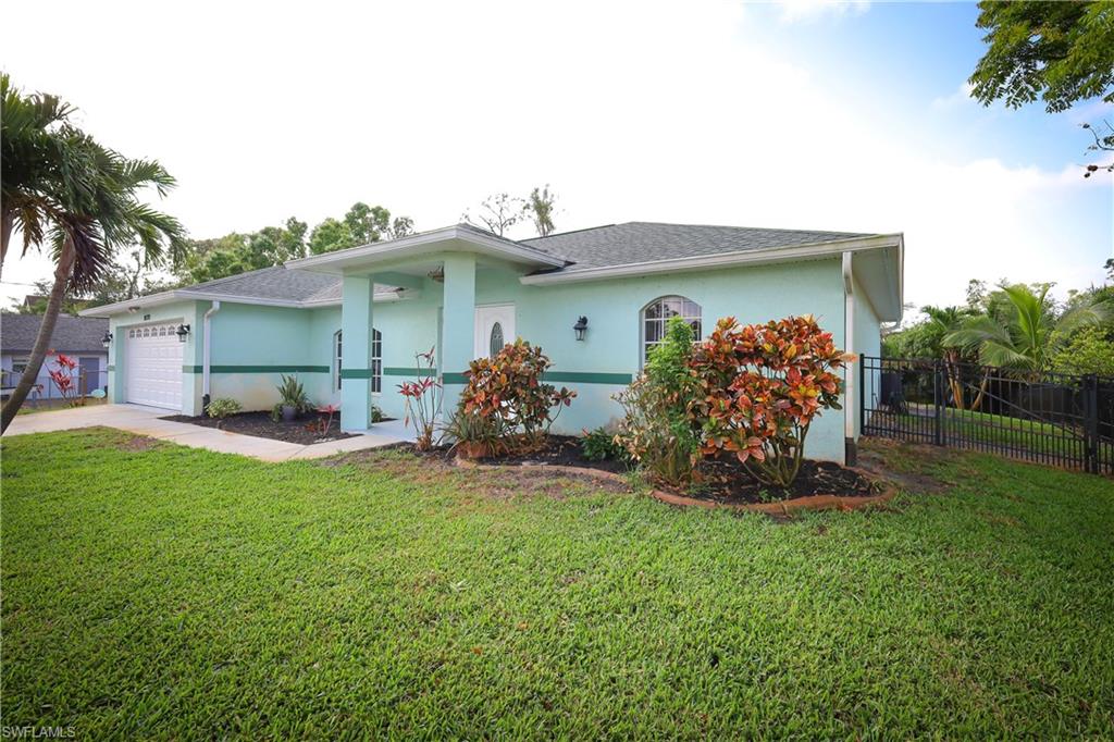 SAN CARLOS PARK - Residential