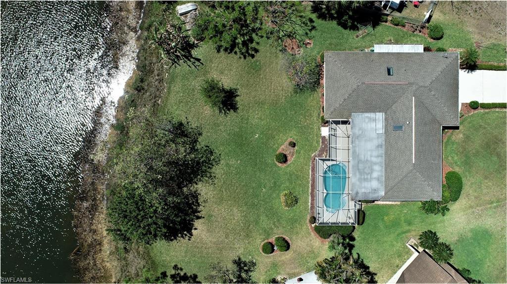 TWIN LAKE ESTATES - Residential