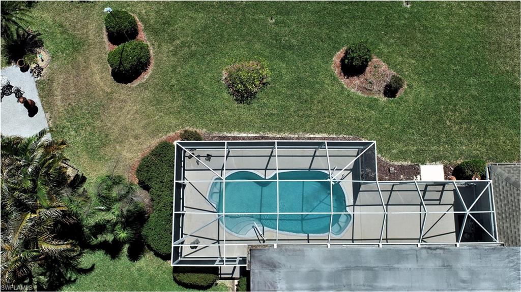 TWIN LAKE ESTATES - Residential