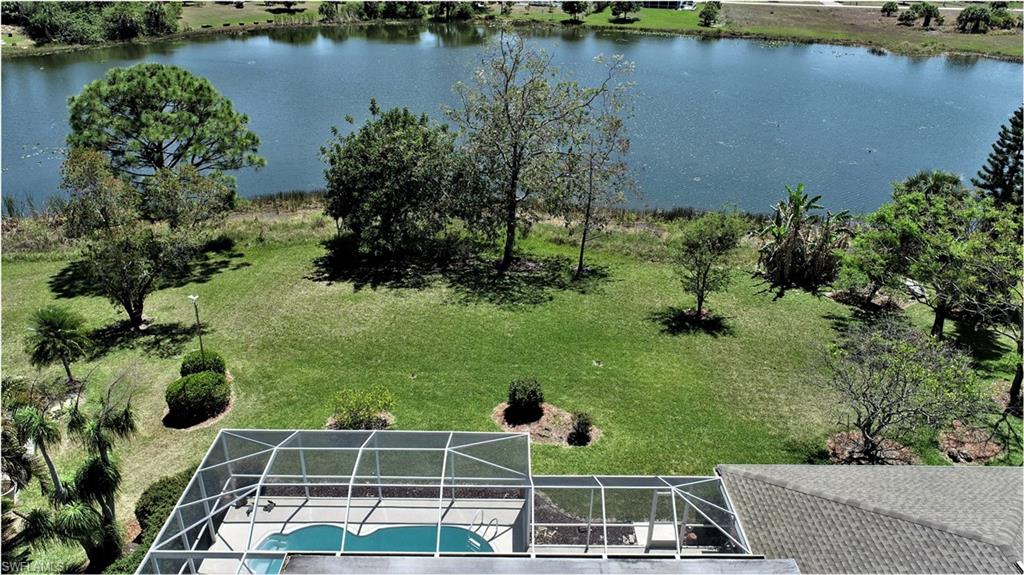 TWIN LAKE ESTATES - Residential