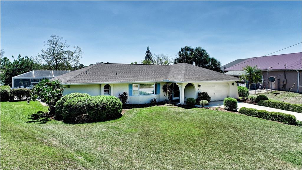 TWIN LAKE ESTATES - Residential