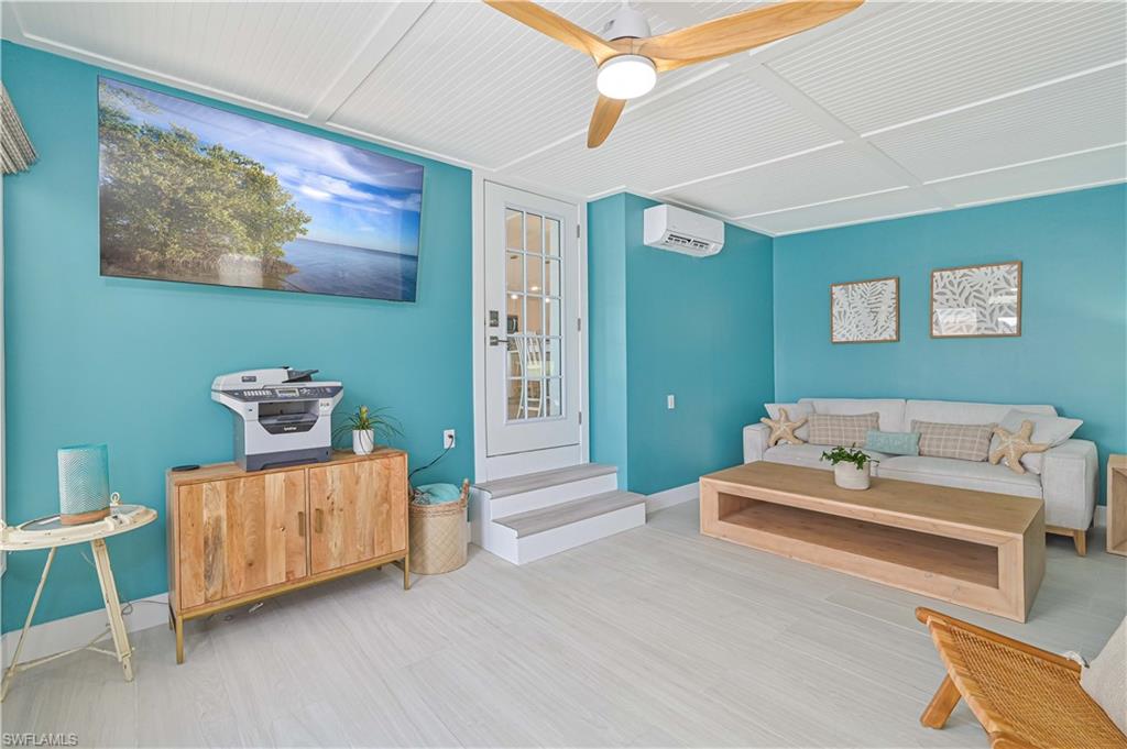BAYSIDE ESTATES - Residential