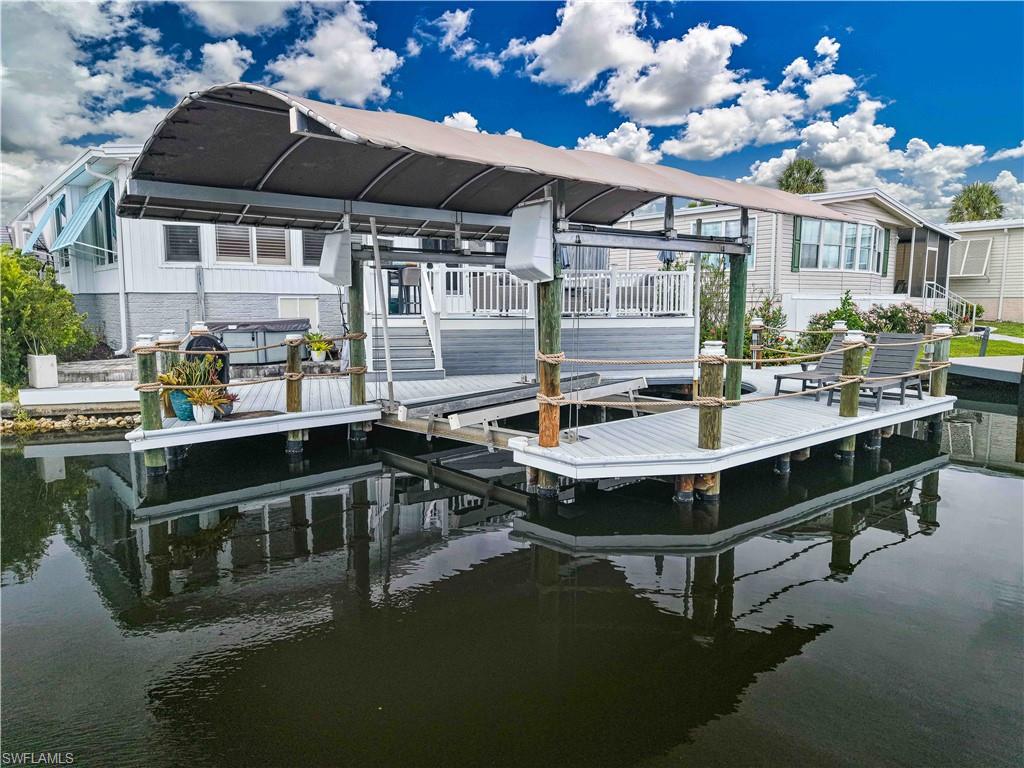 BAYSIDE ESTATES - Residential