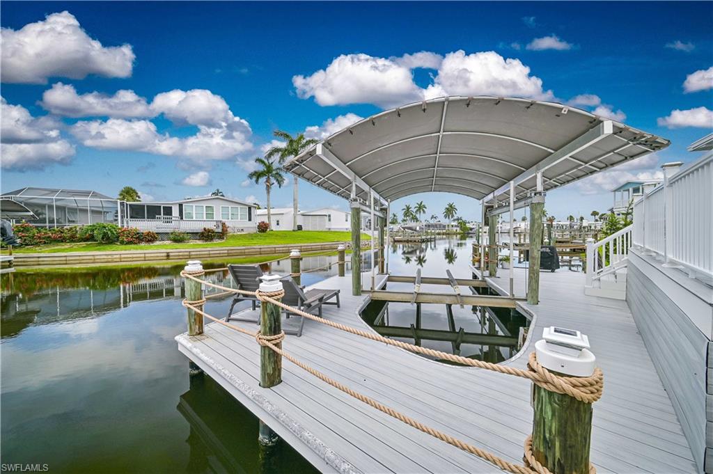 BAYSIDE ESTATES - Residential