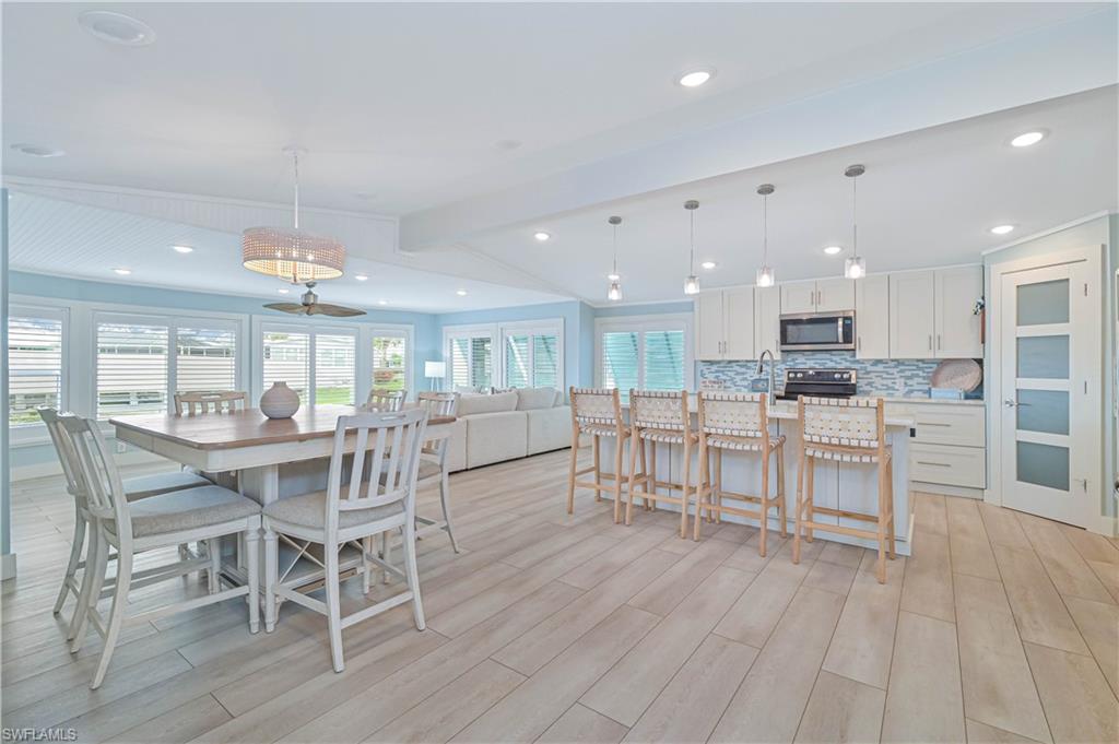 BAYSIDE ESTATES - Residential