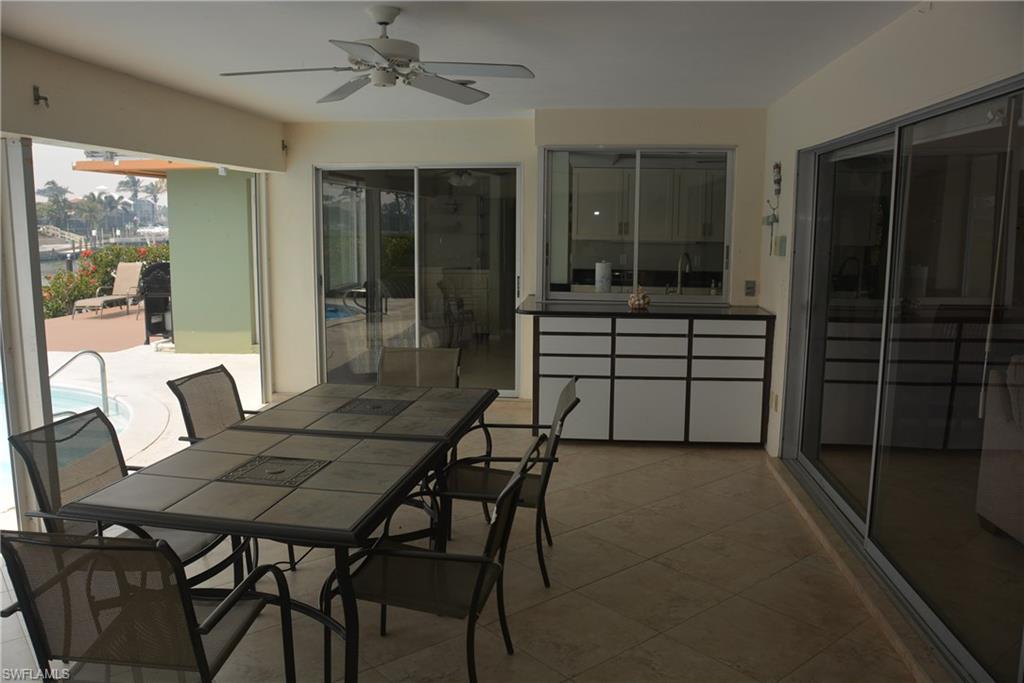 MARCO BEACH - Residential