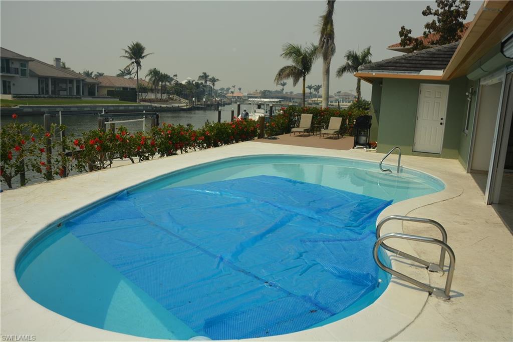 MARCO BEACH - Residential