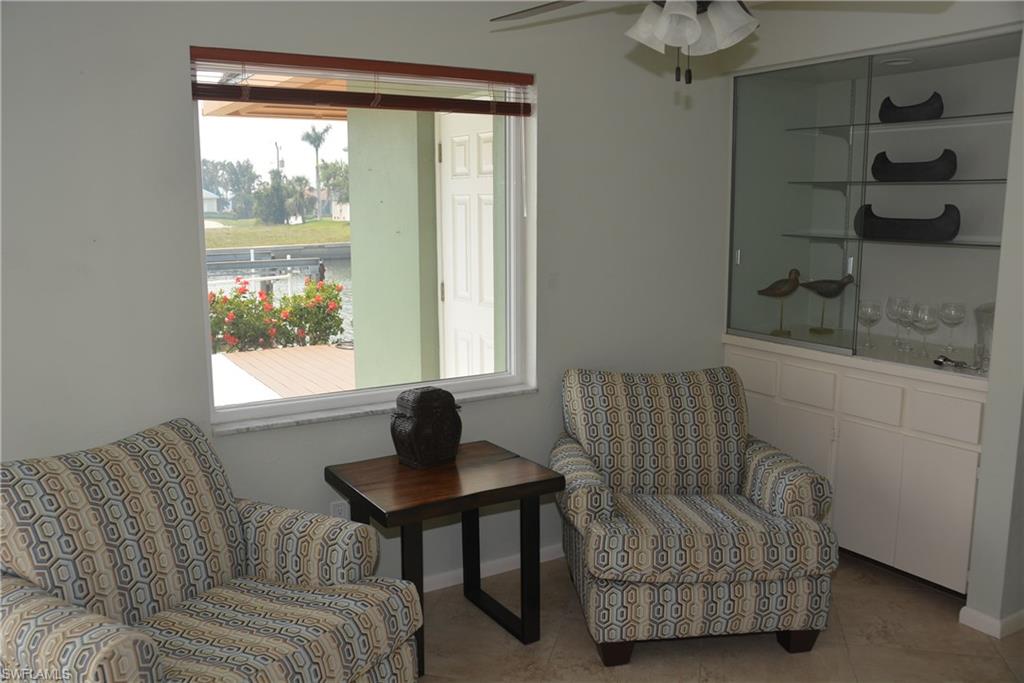 MARCO BEACH - Residential