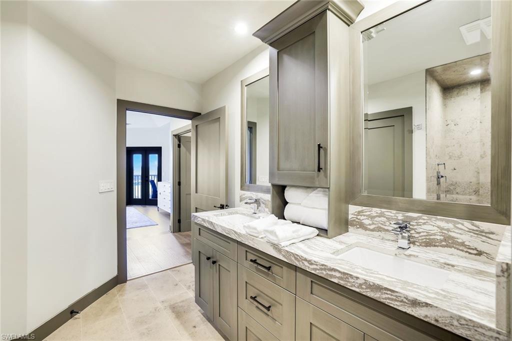 PEBBLE CREEK - Residential
