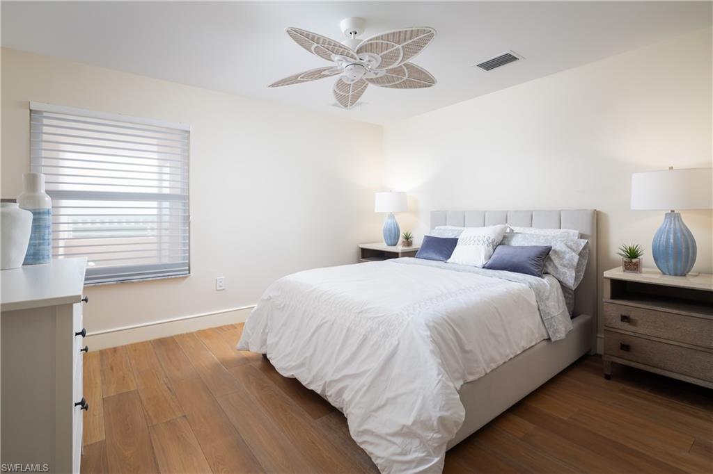 BAREFOOT BEACH CLUB - Residential