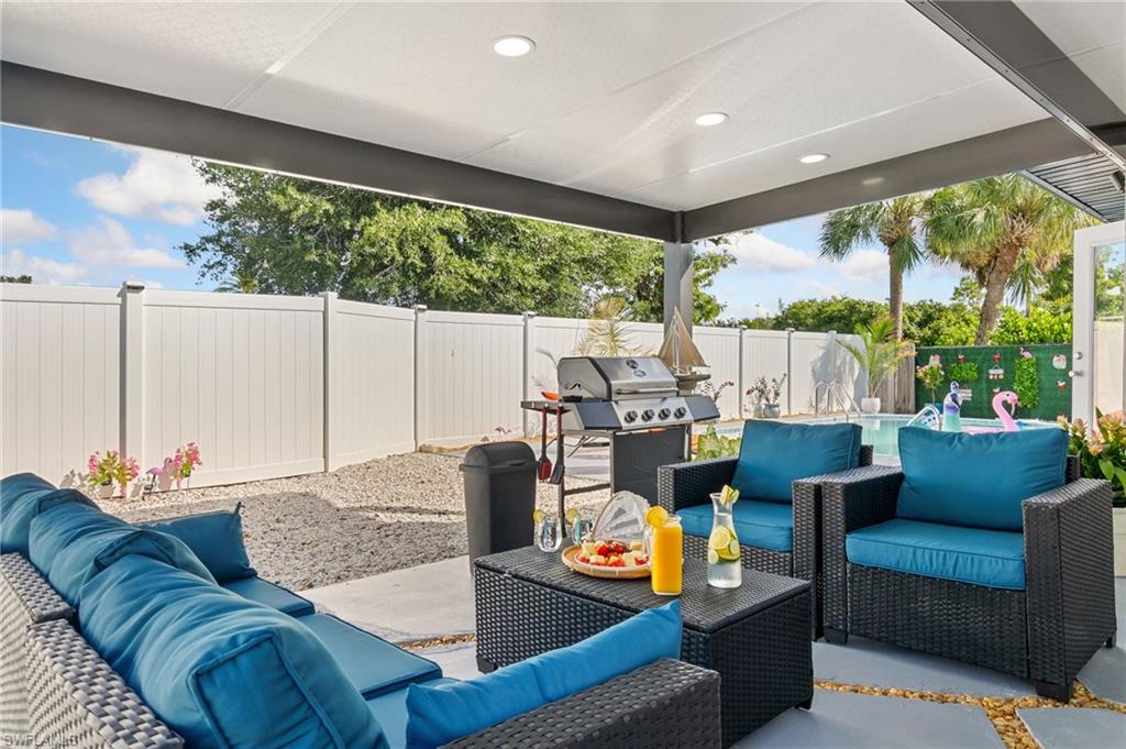 PORT CHARLOTTE - Residential